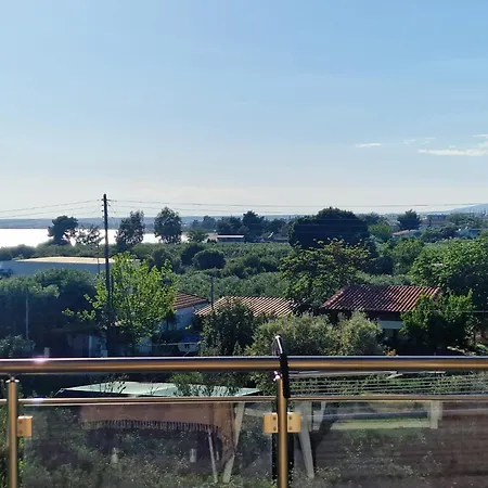 Victoria House Βίλα Γερακινή